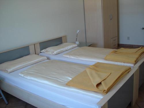Bruckenkopf - Hotel Wittenberg 객실 사진